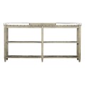 Sideboard  
with Removable  
Tray