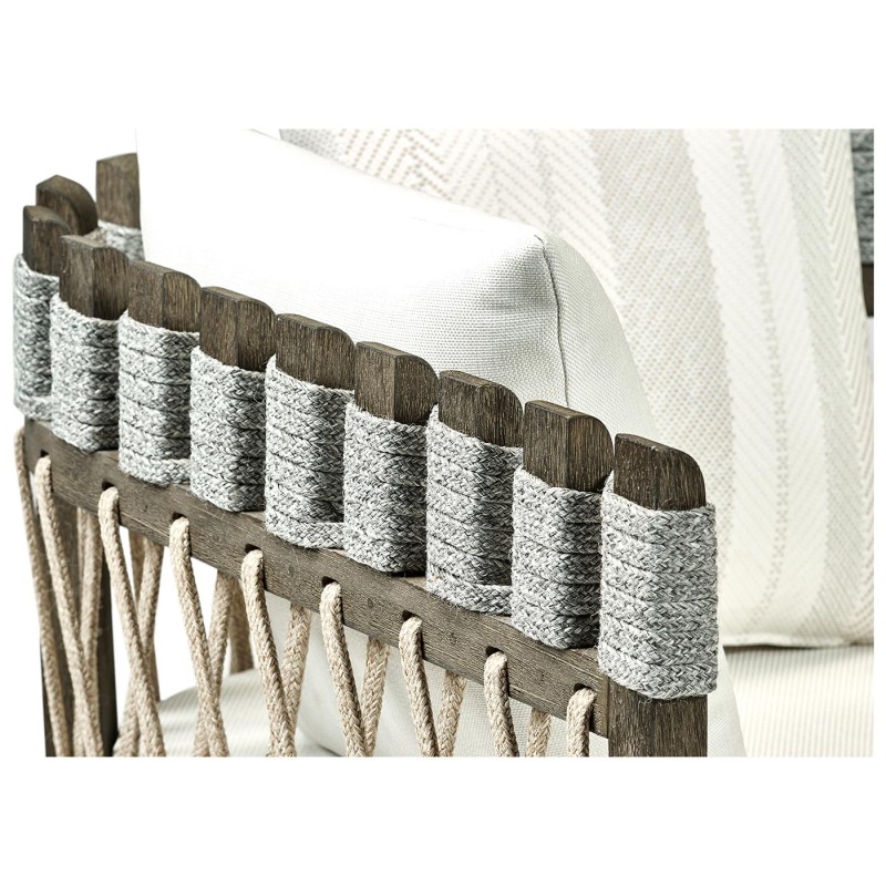 San Martin lounge  
chair