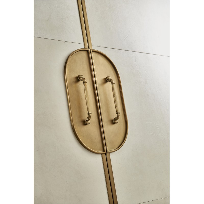 COAT CABINET